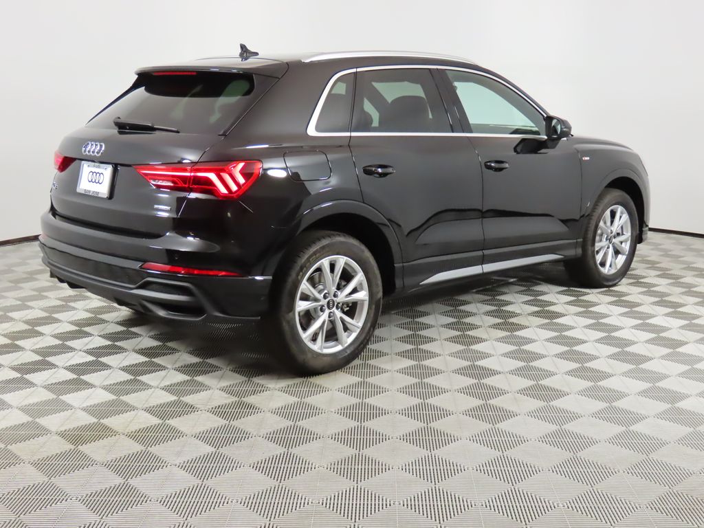 2024 Audi Q3  5