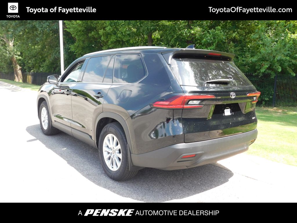 Thumbnail: 2025 Toyota Grand Highlander - 3