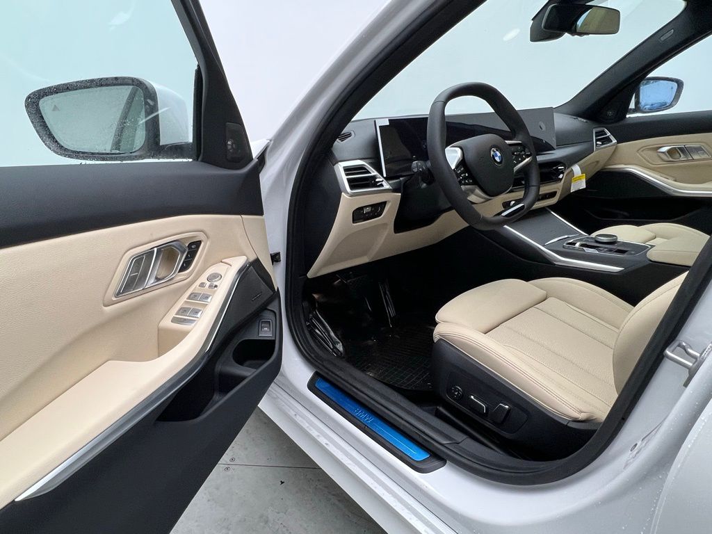 Thumbnail: 2026 BMW 3 Series - 22