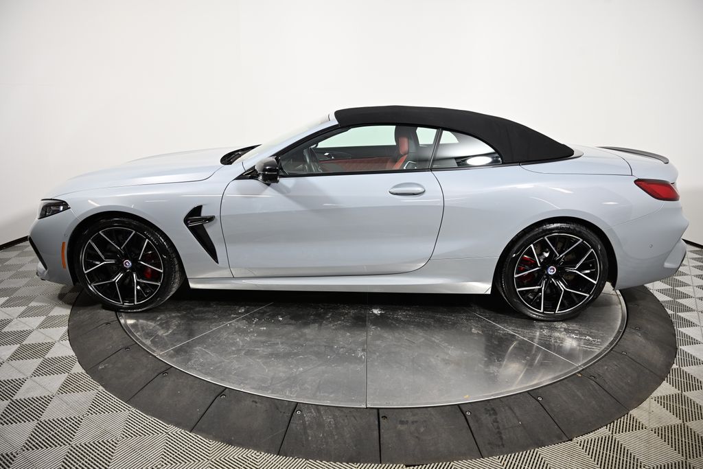 Thumbnail: 2023 BMW M8 - 3