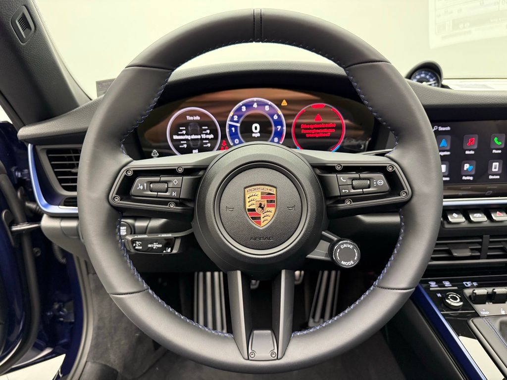 Thumbnail: 2025 Porsche 911 - 12