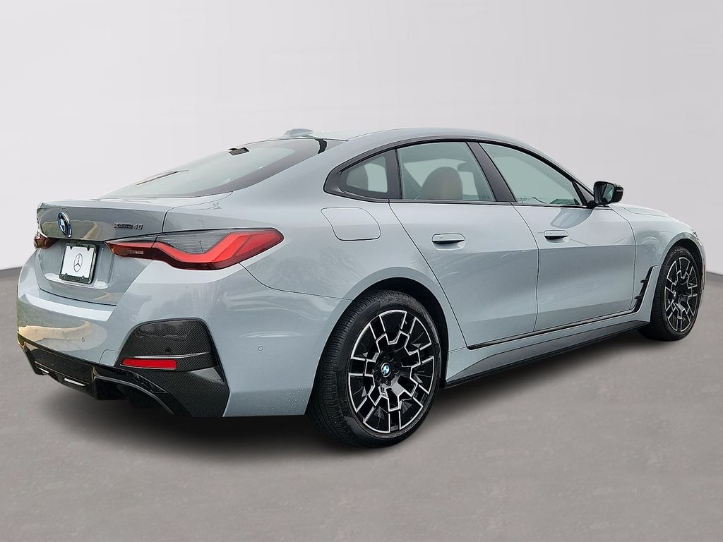 Thumbnail: 2025 BMW i4 - 4