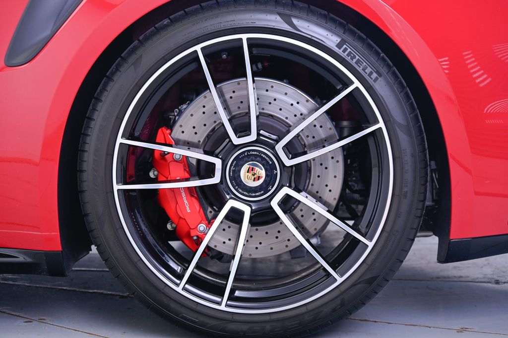 Thumbnail: 2024 Porsche 911 - 12