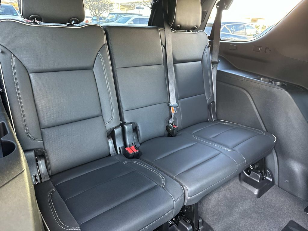 Thumbnail: 2024 Chevrolet Tahoe - 24