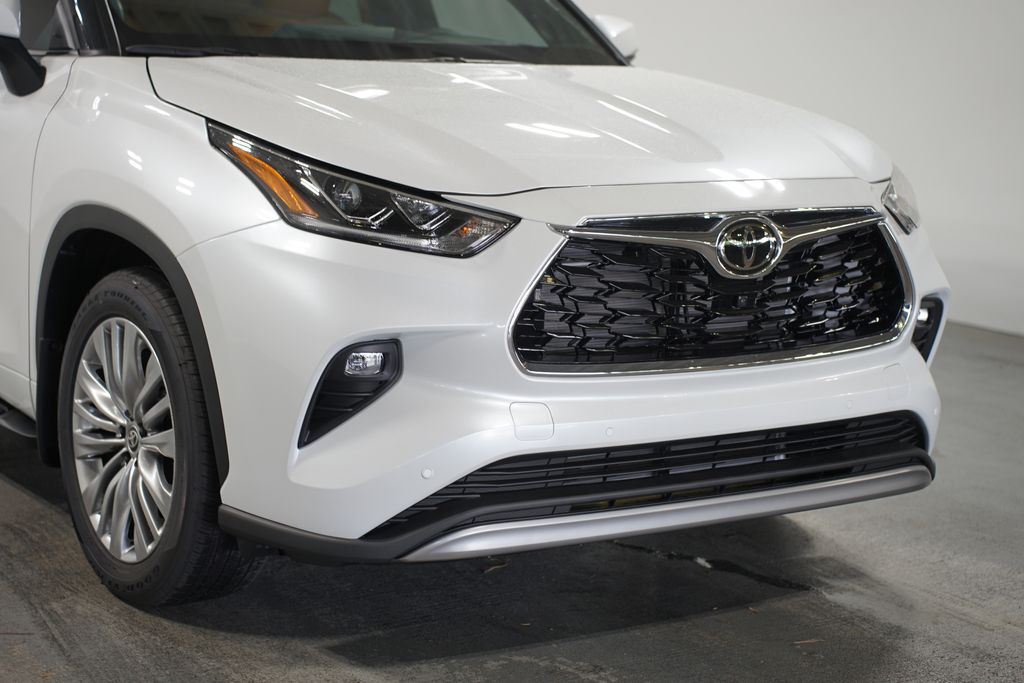 2025 Toyota Highlander Platinum 4
