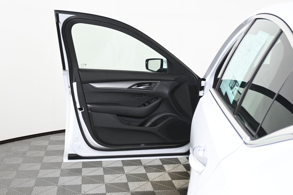 Thumbnail: 2025 Cadillac CT5 - 28