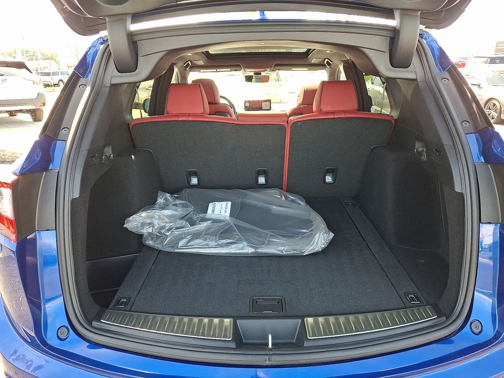 Thumbnail: 2025 Acura RDX - 31