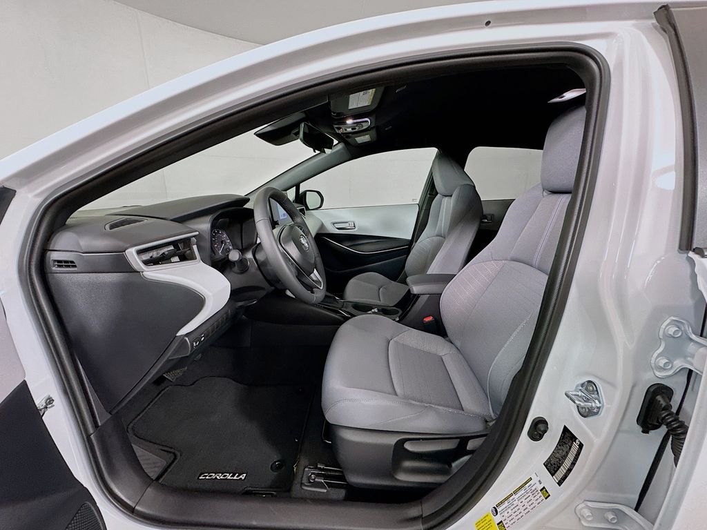 Thumbnail: 2025 Toyota Corolla - 20