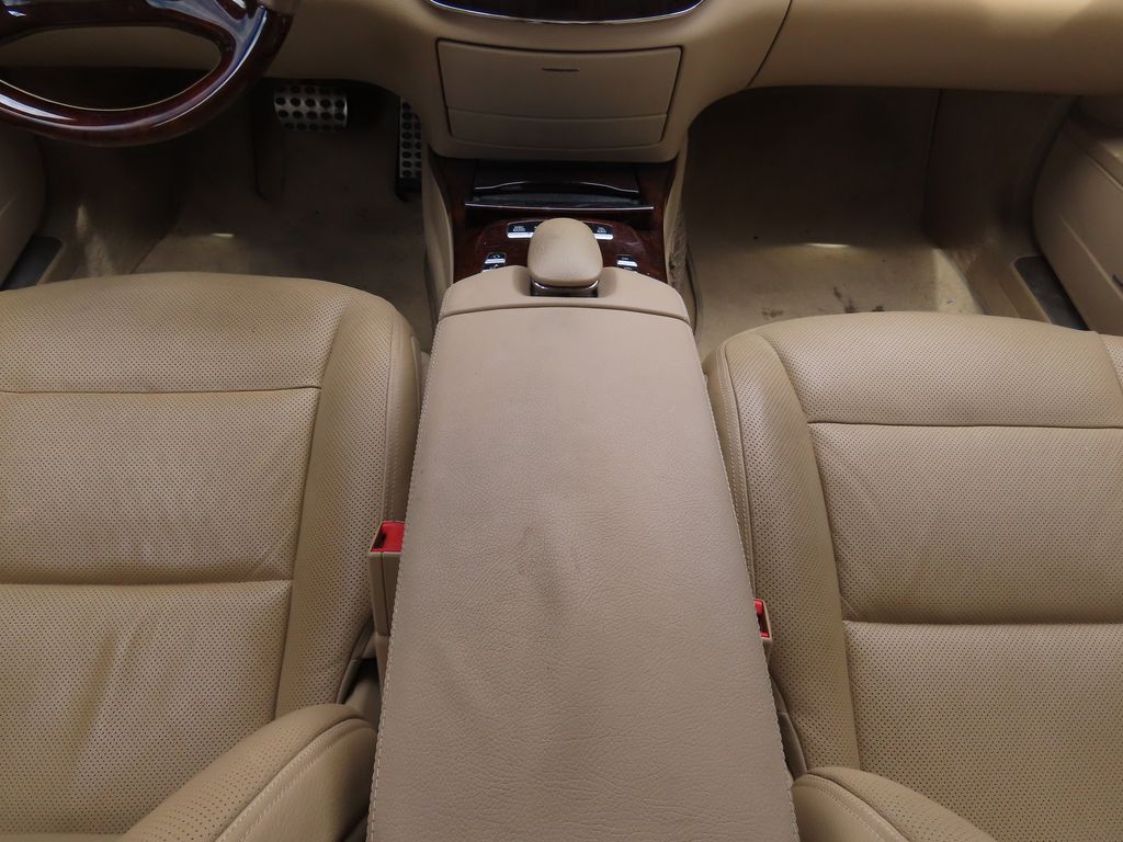 Thumbnail: 2010 Mercedes-Benz S-Class - 9