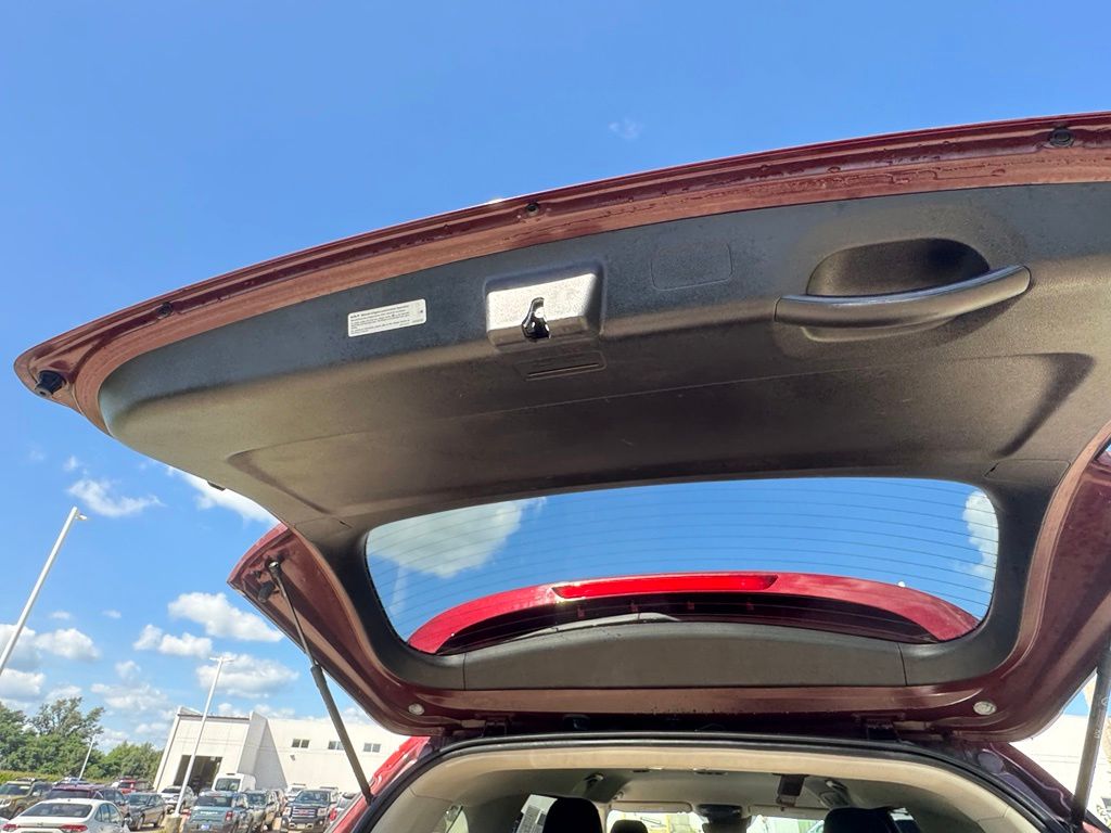 Used 2022 Kia Carnival Van
