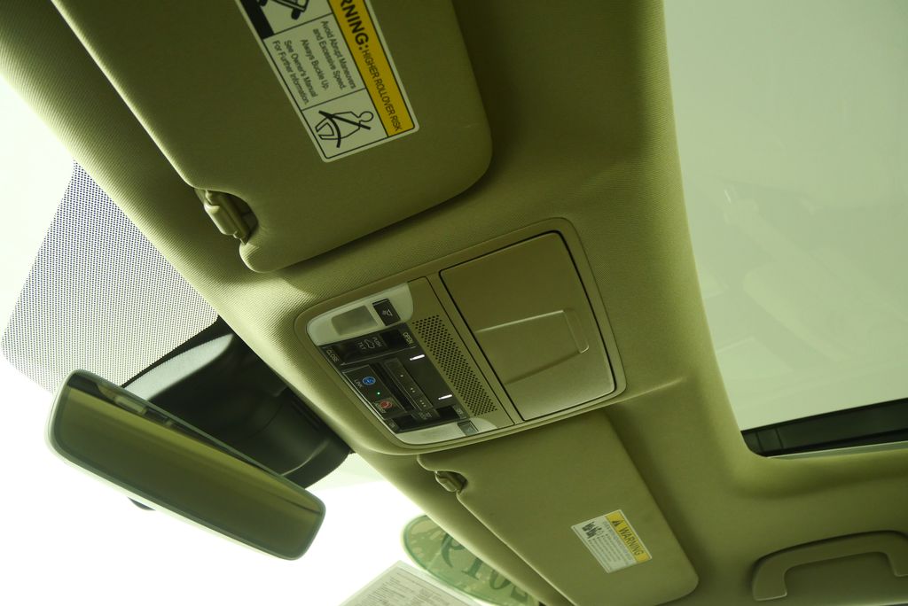 Thumbnail: 2019 Acura MDX - 23