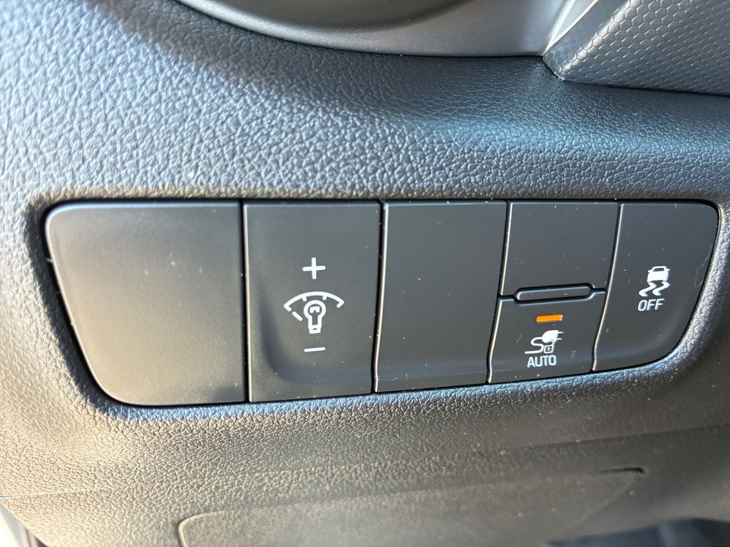 Used Car 2023 Hyundai Kona Electric  Se For Sale Under $20,000 In Austin, Texas