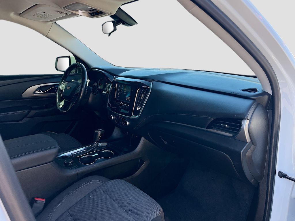 Used 2019 White Chevrolet LT image 28