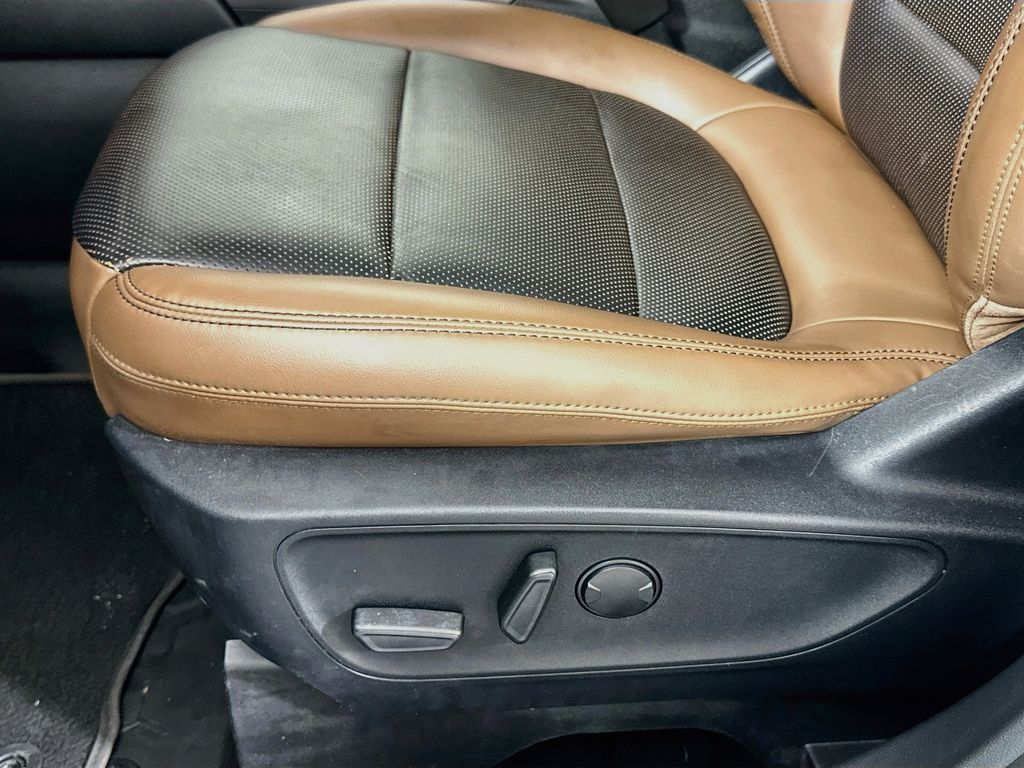 Thumbnail: 2021 Ford Bronco Sport - 20