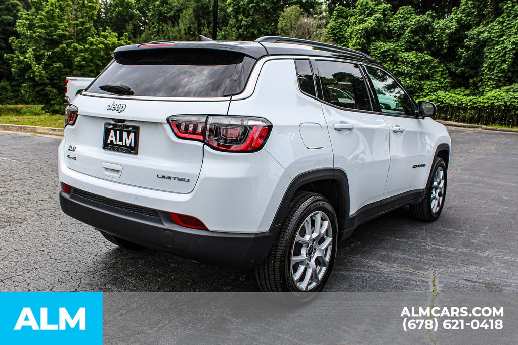 Used 2025 White Jeep Limited image 5