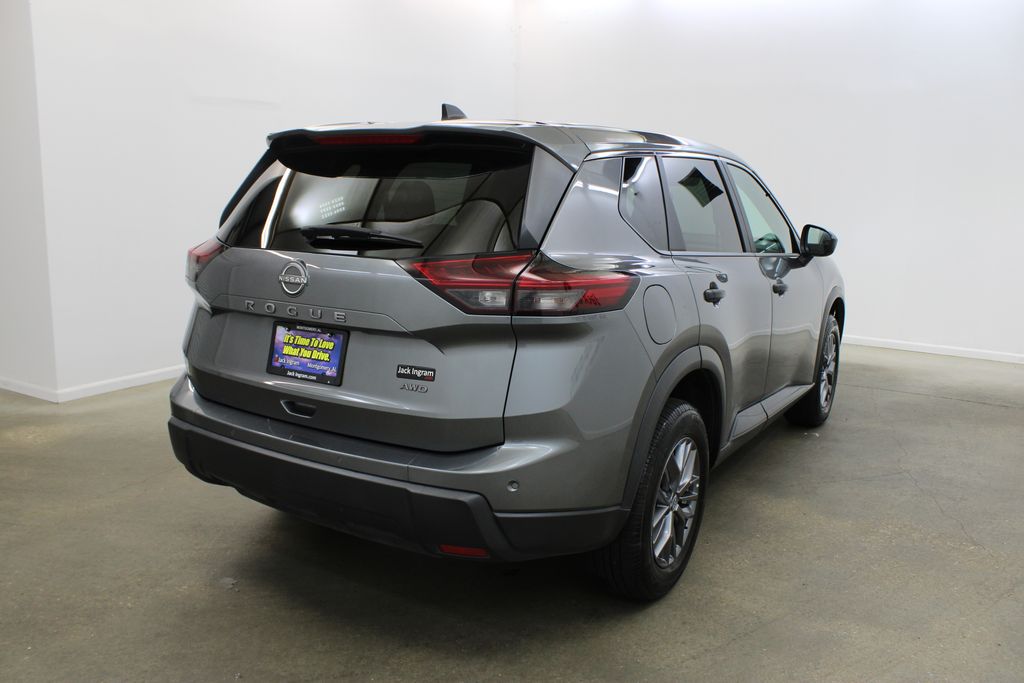 used 2024 Nissan Rogue car, priced at $20,991
