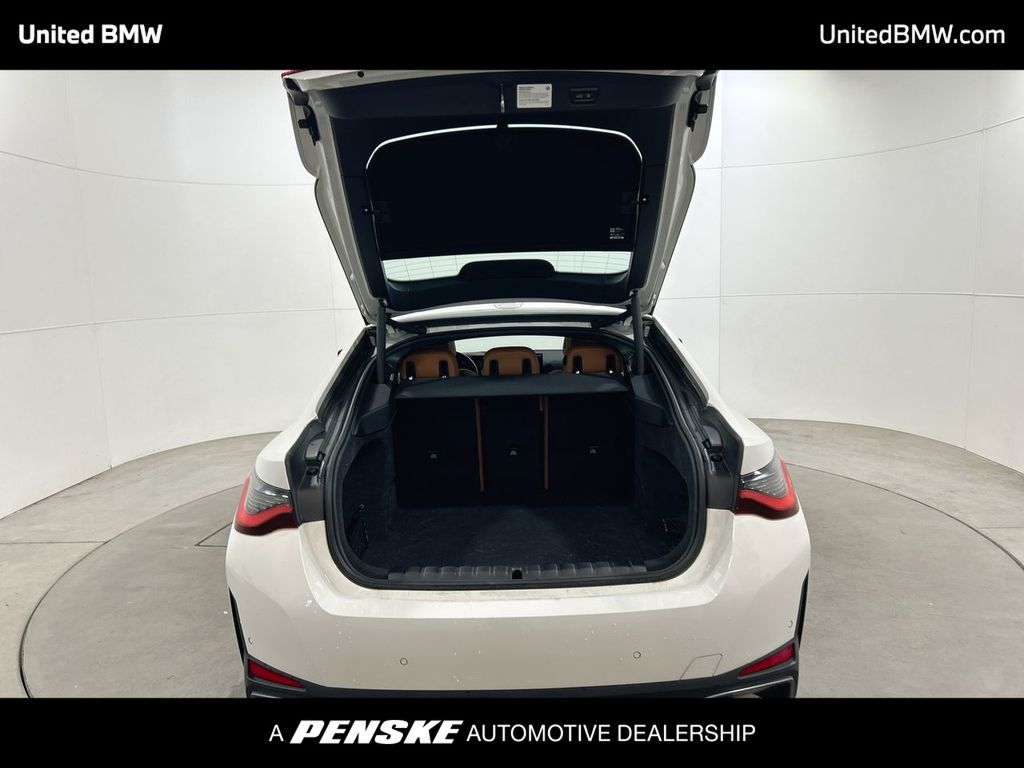 Thumbnail: 2023 BMW i4 - 22