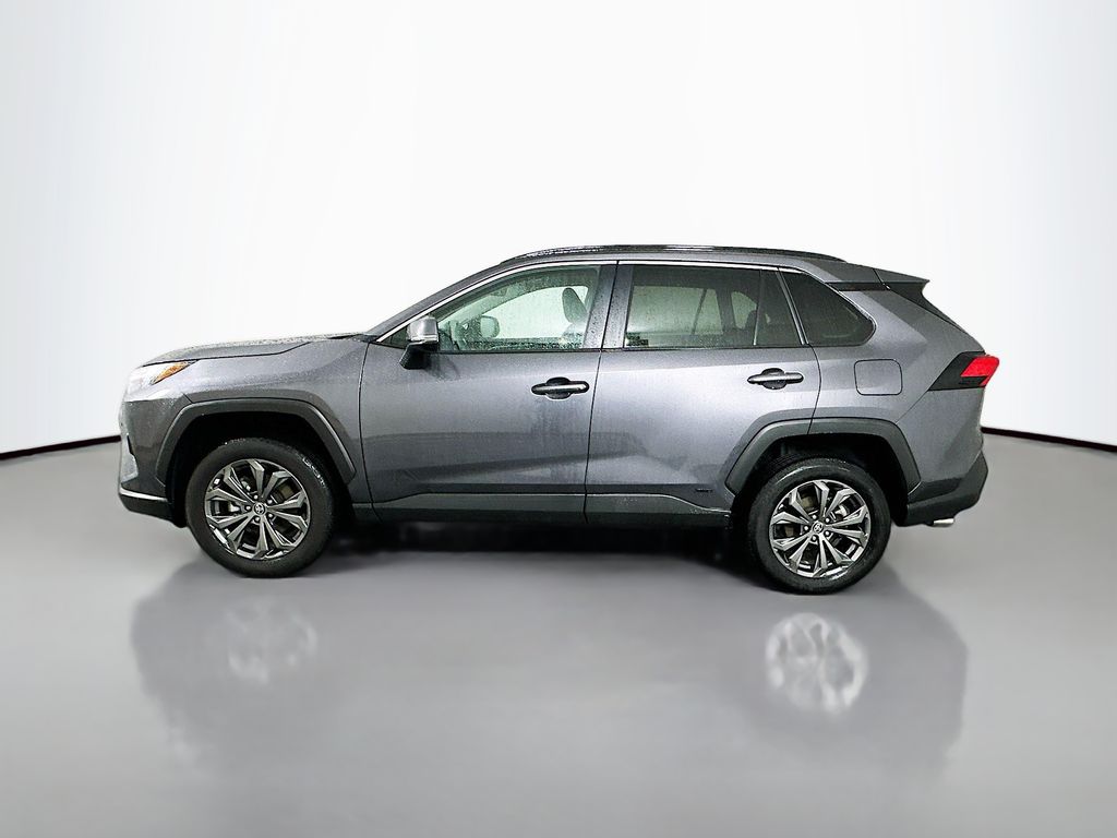 Thumbnail: 2024 Toyota RAV4 - 8