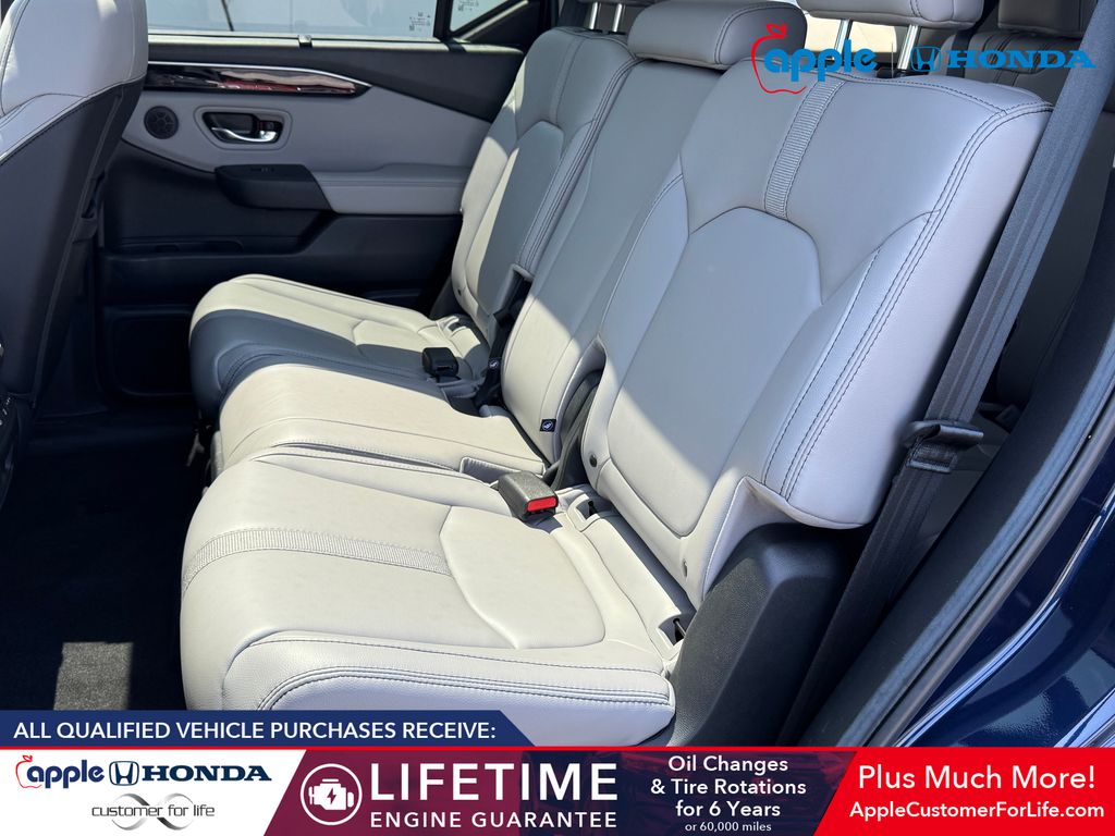 2025 Honda Pilot Touring