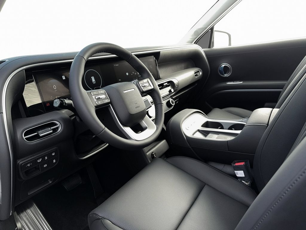 New 2026 White Hyundai SEL Premium image 14