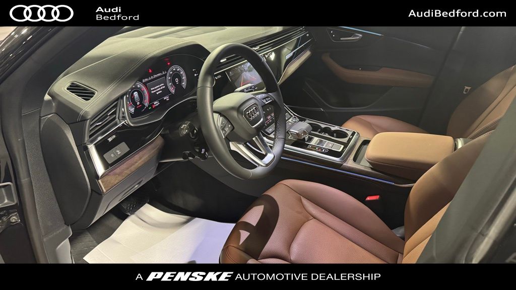 2025 Audi Q8 Premium Plus 11