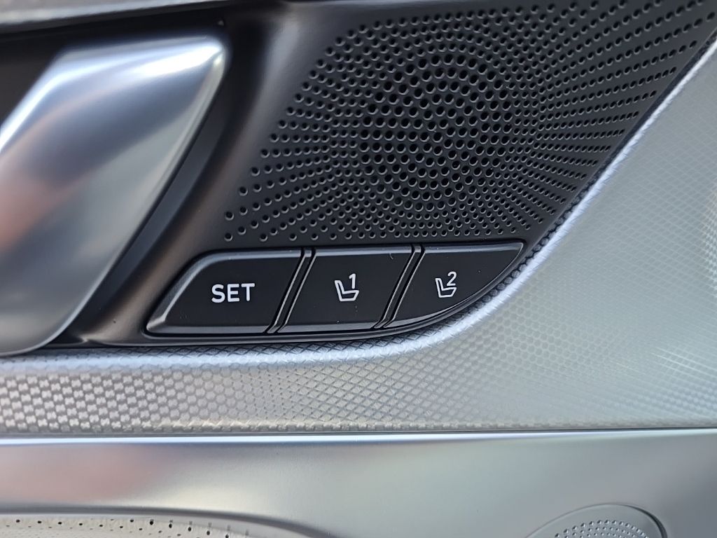 Thumbnail: 2026 Genesis G70 - 16