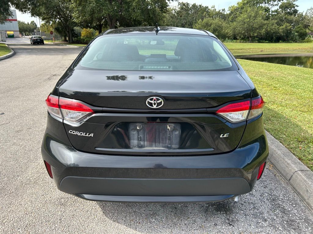 Thumbnail: 2021 Toyota Corolla - 4