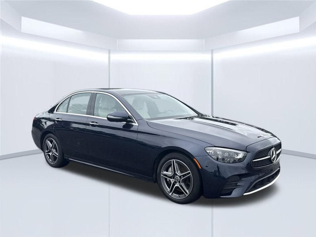 Thumbnail: 2023 Mercedes-Benz E-Class - 7