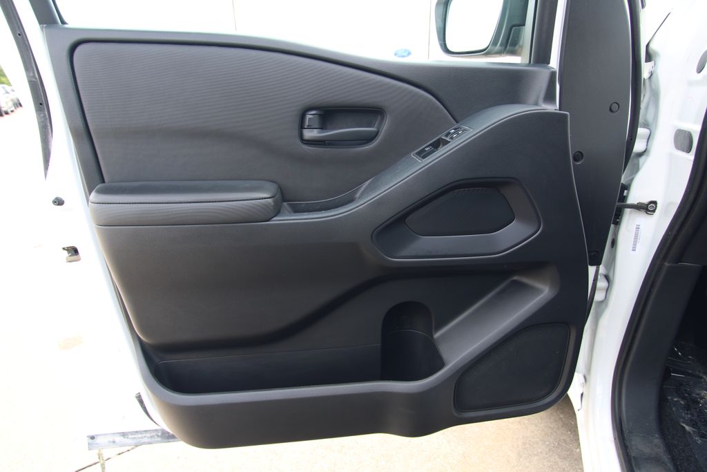 Used 2024 Nissan Frontier Truck