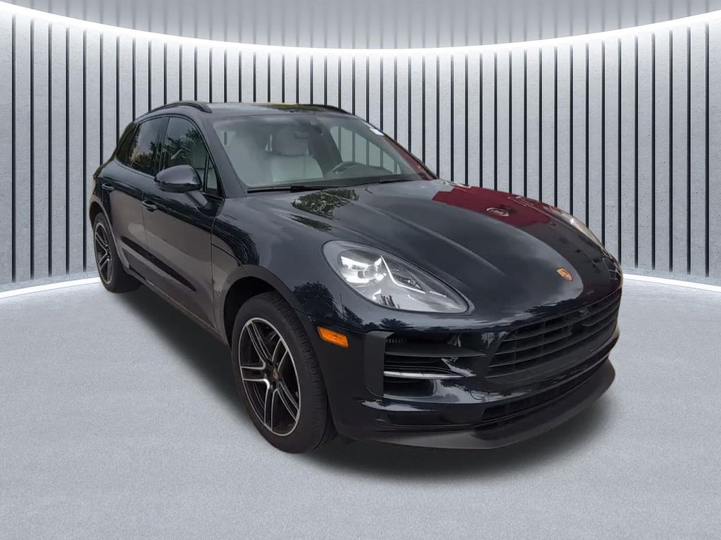 Night Blue Metallic 2021 Porsche Macan S AWD SUV / Crossover All-Wheel Drive 7-Speed Automatic