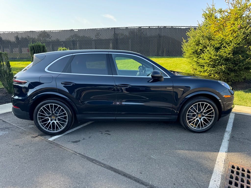 2021 Porsche Cayenne  8