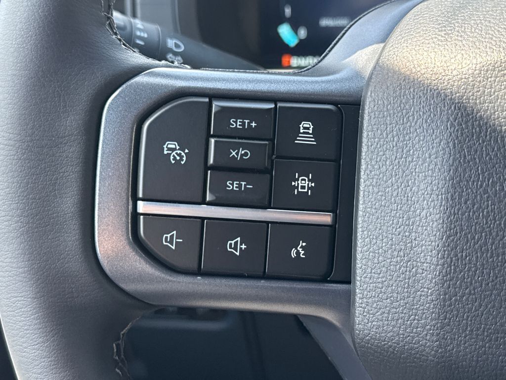 New 2026 White Ford XLT image 30