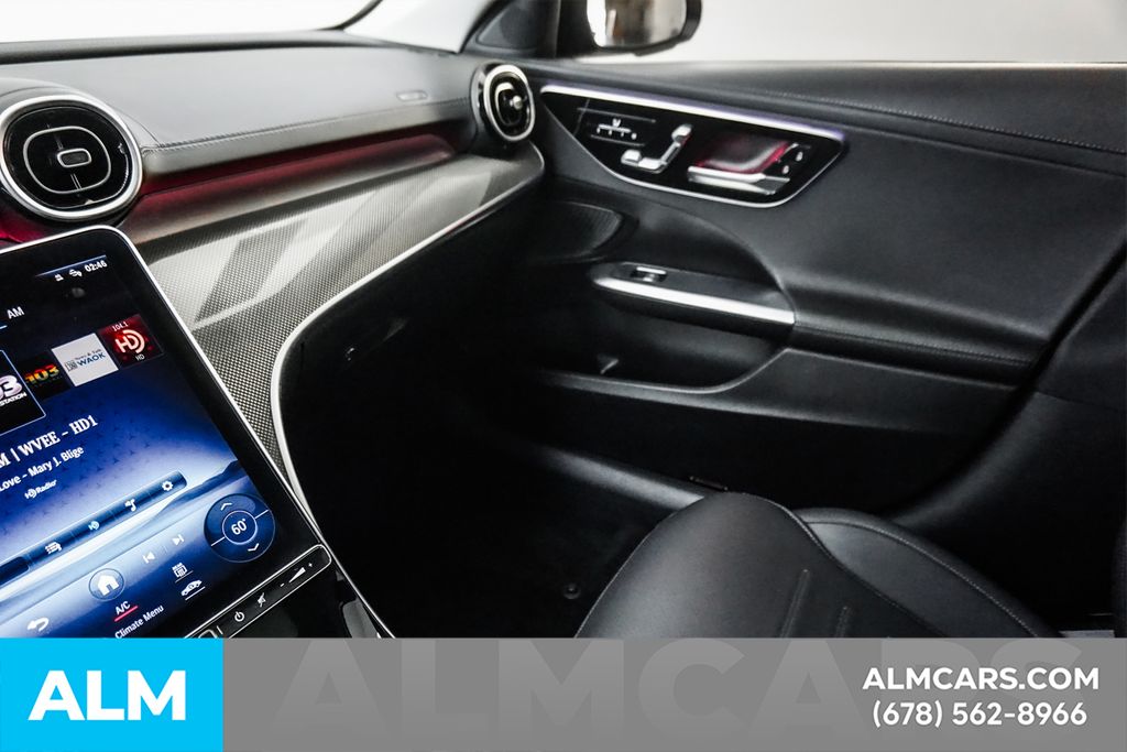 Used 2024  Mercedes-Benz C 300 image 36