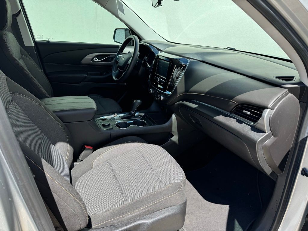 Used Car 2018 Chevrolet Traverse  Ls For Sale Under $20,000 In Georgetown, Texas