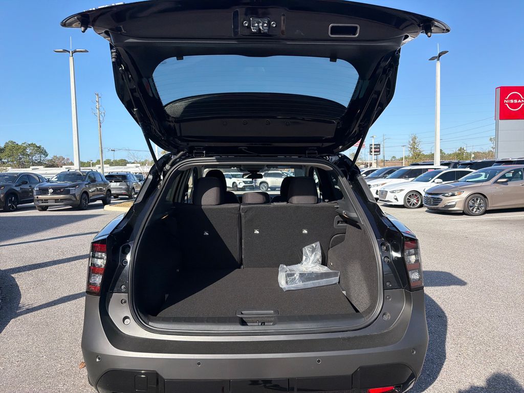 New 2026 Nissan Kicks SV 4D Sport Utility