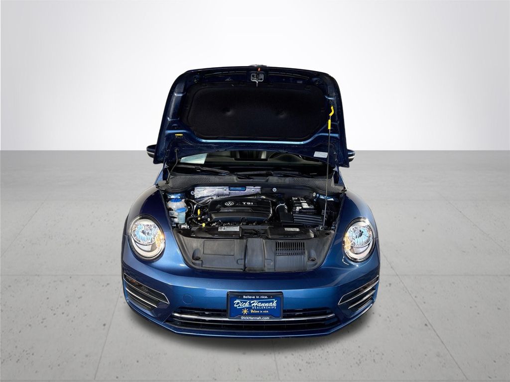 2017 Volkswagen Beetle 1.8T SE