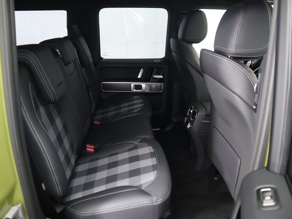 Thumbnail: 2025 Mercedes-Benz G-Class - 24