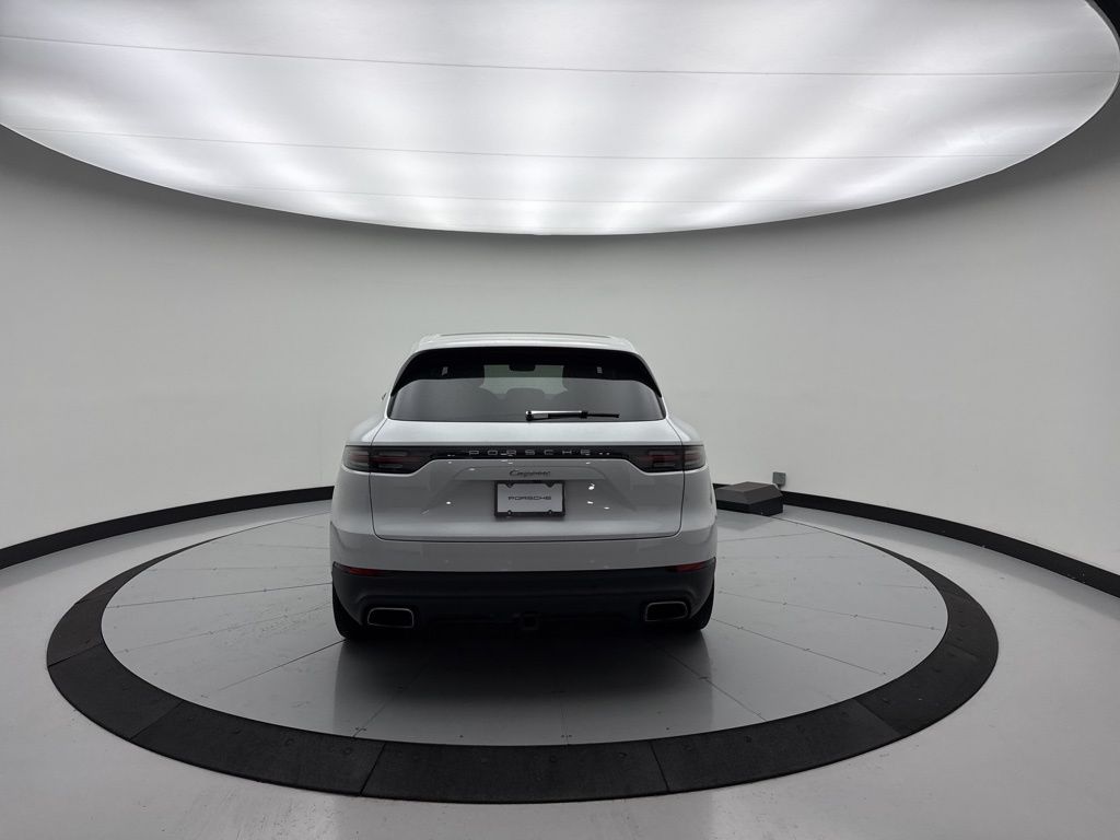 2022 Porsche Cayenne  6