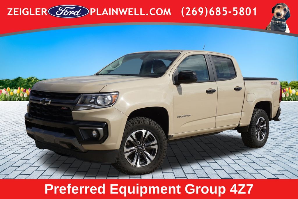 Sand Dune Metallic 2022 Chevrolet Colorado Pickup Truck Four-Wheel Drive 8-Speed Automatic