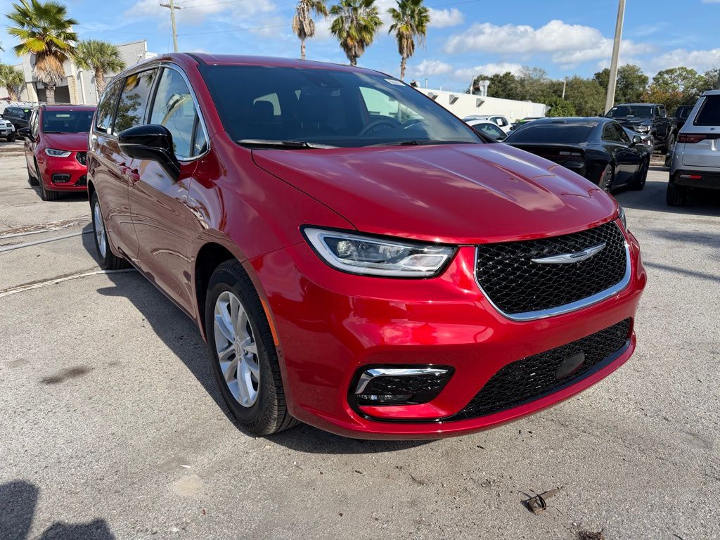 2026 Chrysler Pacifica