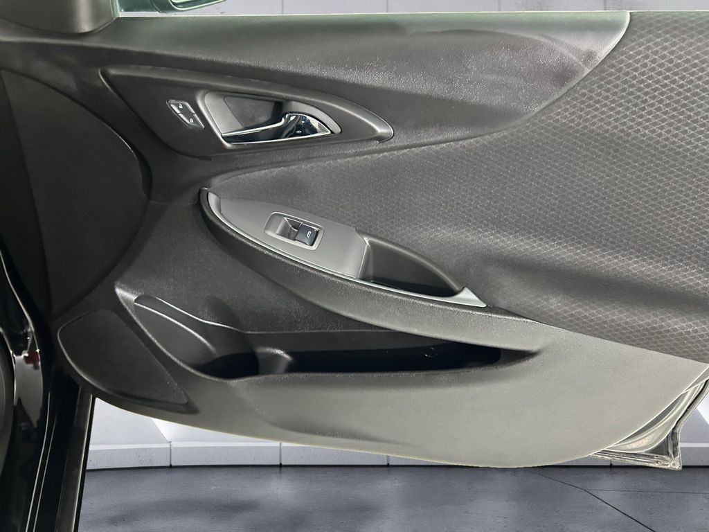 Used 2023 Black Chevrolet LT image 15