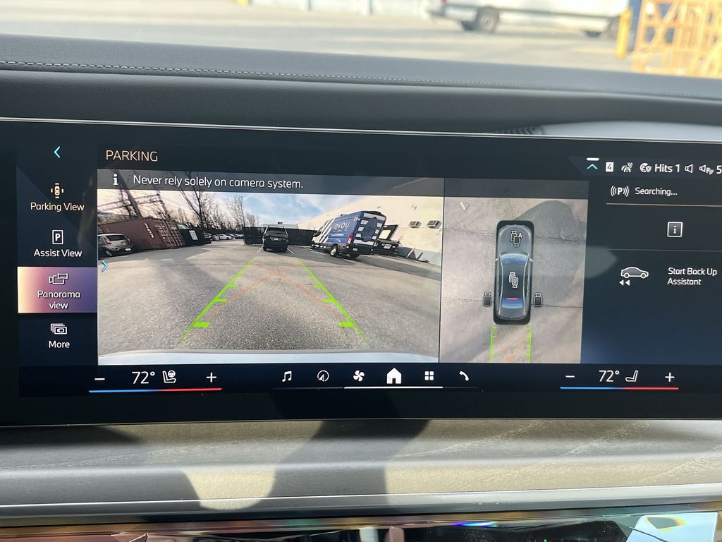 Thumbnail: 2026 BMW i7 - 17