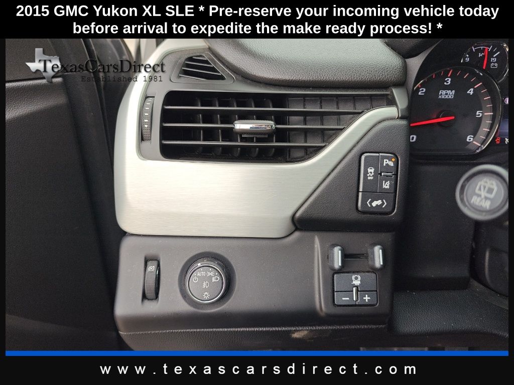 2015 GMC Yukon XL SLE 1500 photo