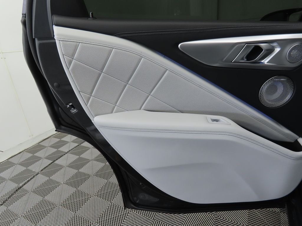 Thumbnail: 2026 BMW XM - 26