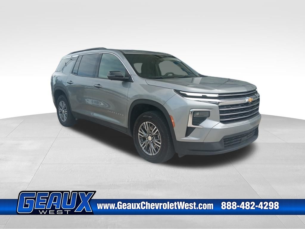  2024 Chevrolet Traverse LT FWD   