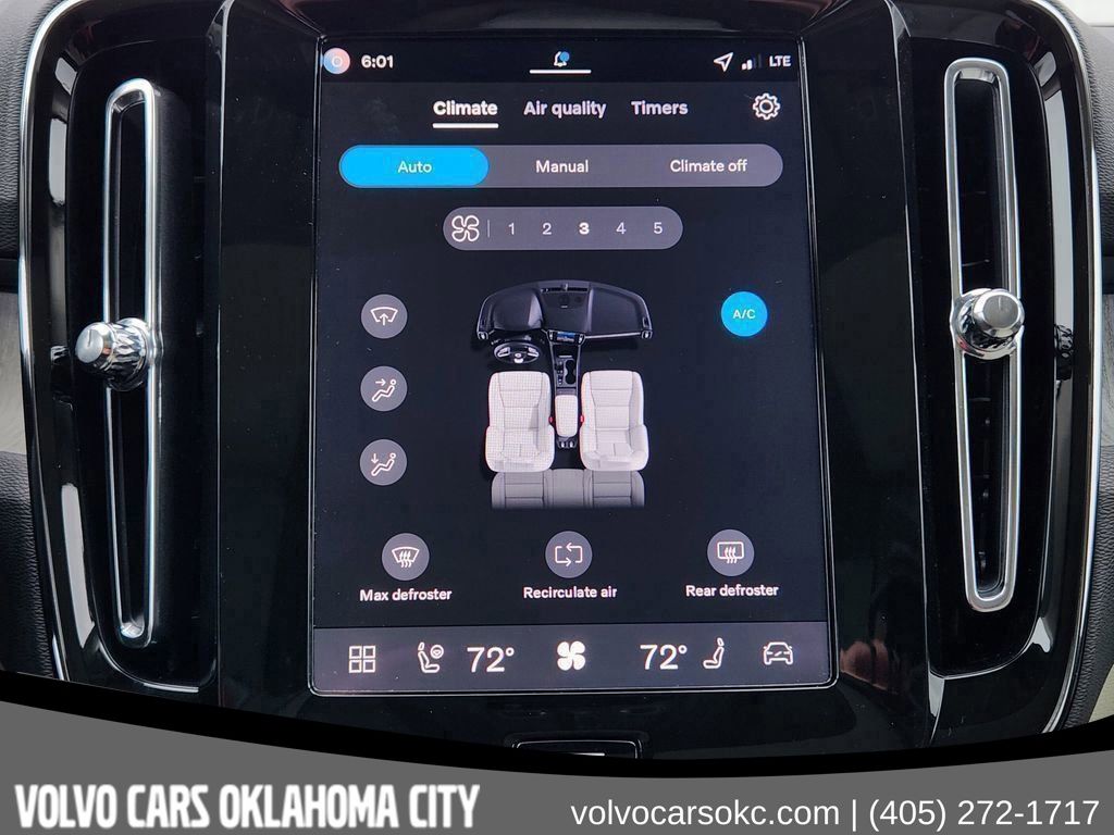 2026 Volvo XC40 Plus - Photo 19