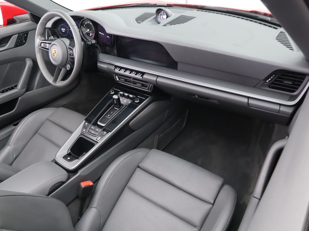 2021 Porsche 911 Carrera S 26