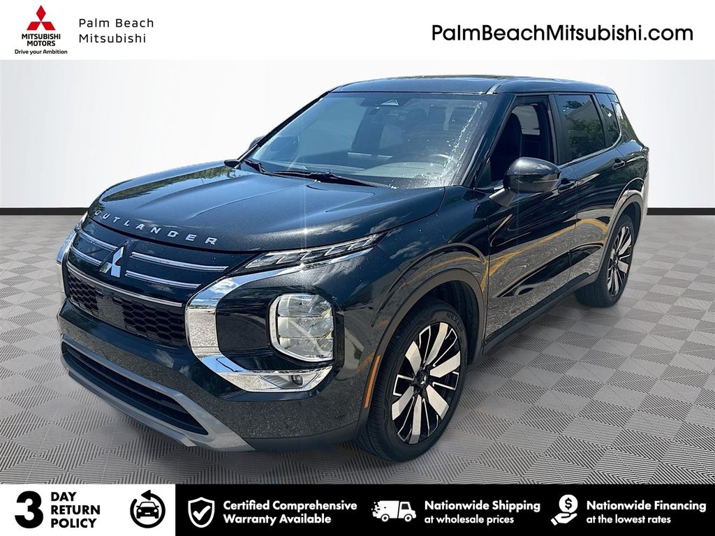 Black Diamond 2025 Mitsubishi Outlander SE FWD SUV / Crossover Front-Wheel Drive Continuously Variable Transmission