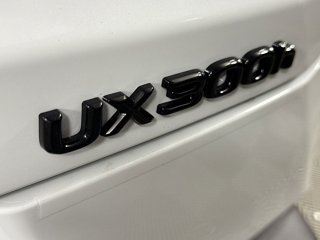 Thumbnail: 2026 Lexus UX - 22