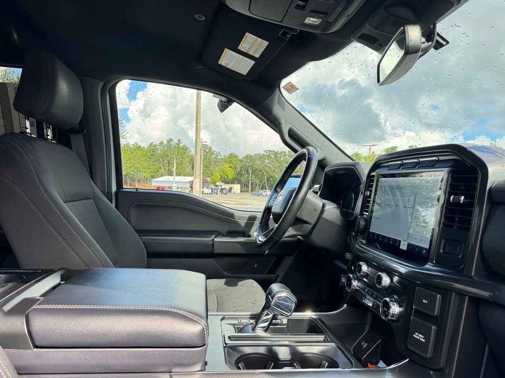 2022 Ford F-150 XLT photo 27